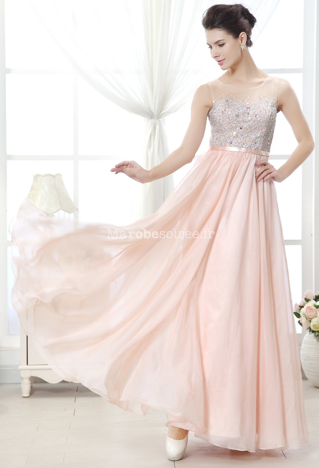 robe de mariage rose chic et elegante