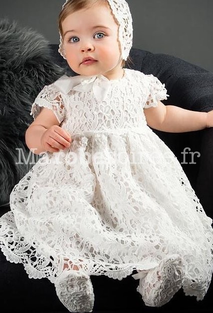 Robe De Bapteme Bébé Fille en Dentelle