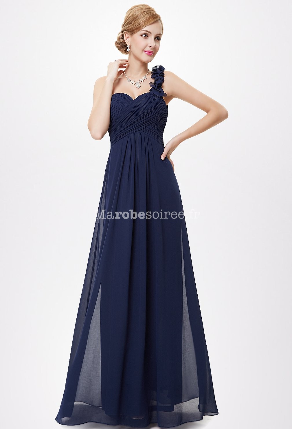 Bal masqué Robe-de-soiree-bleu-marine-longue-bretelle-elegante