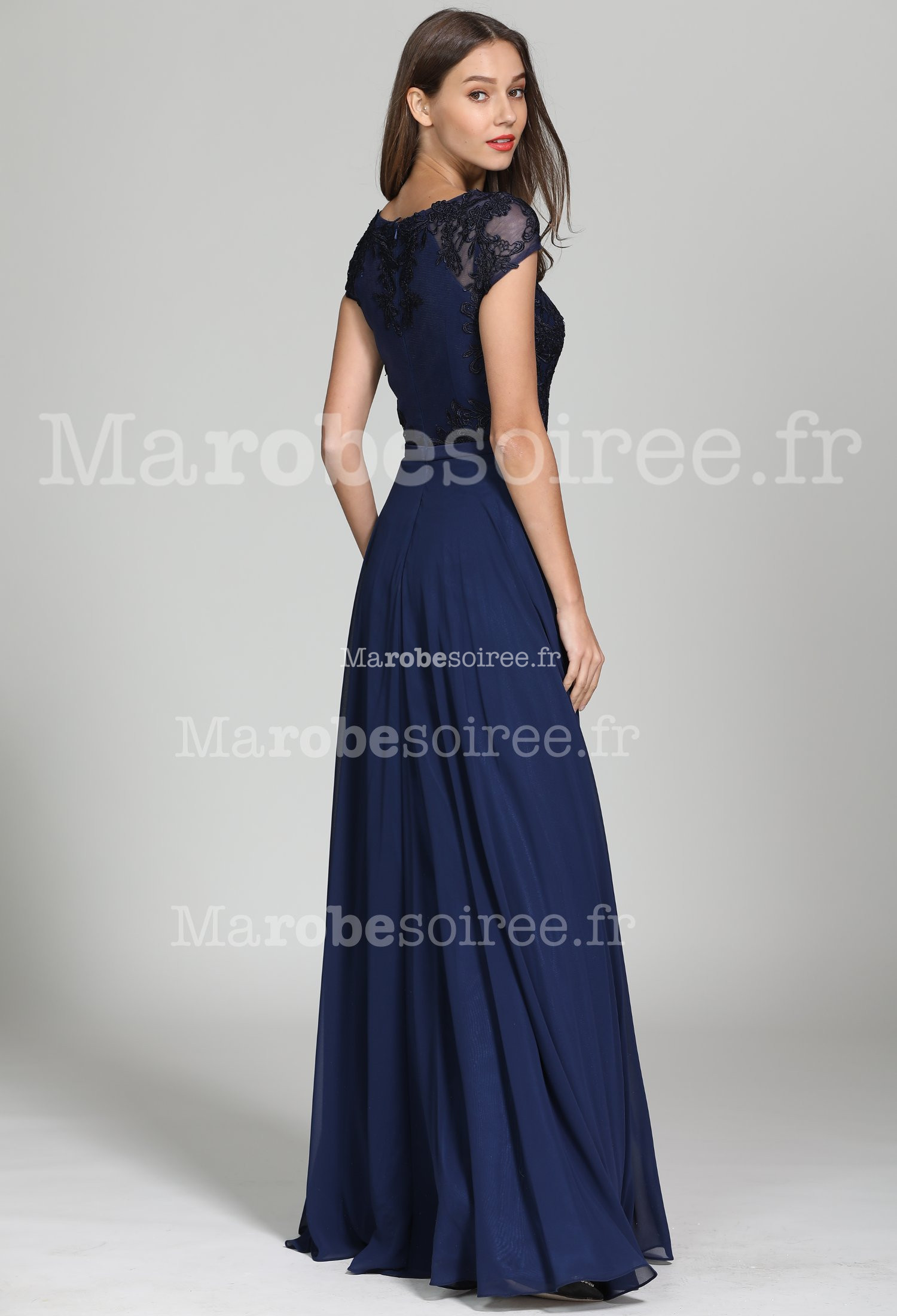 Sublime robe de soiree longue fluide