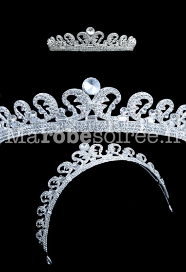 Sublime diadème couronne de princesse tout en strass réf d01