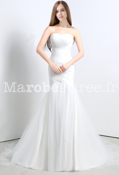 Robe de mariée bustier coeur sirène en tulle
