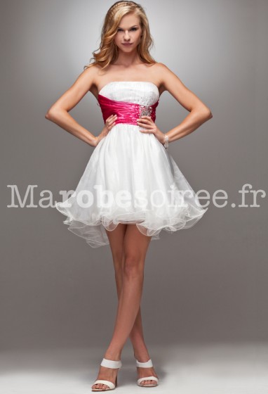 robe de cocktail courte blanche fuchsia