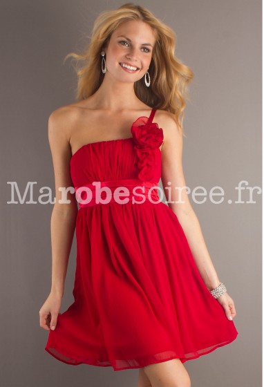  robe de soirée rouge courte en mousseline asymetrique