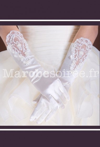 gants de mariée long avec broderie et perles s44
