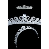 Sublime diadème couronne de princesse tout en strass réf d01